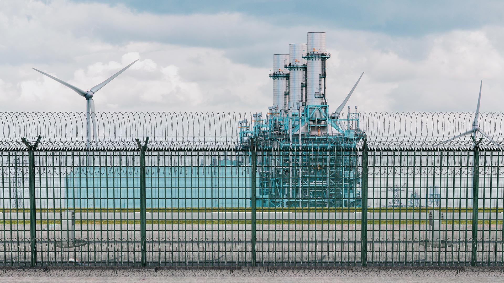 High-security Fence Systems & Barriers