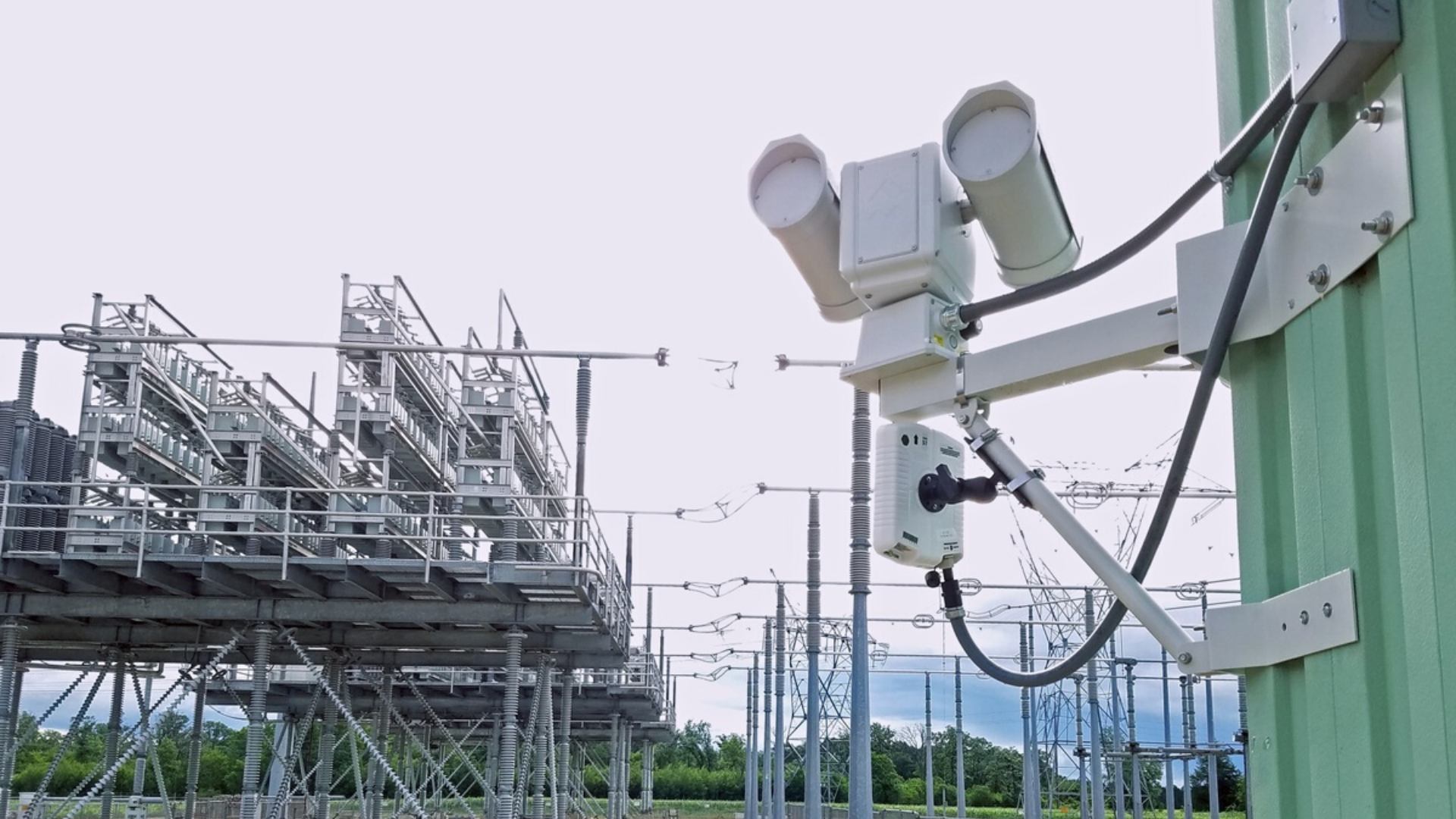 Perimeter Surveillance Radar Security System by SpotterRF